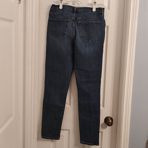 Curvy Jeans 5 - Picture 5 of 8